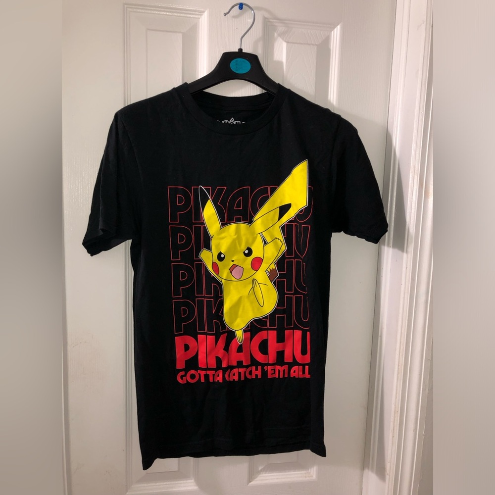 Unisex Pokémon Pikachu Black & Red T-Shirt